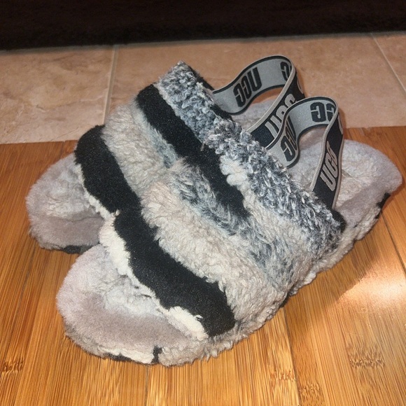 Ugg fluff yeah slides - Picture 8 of 10